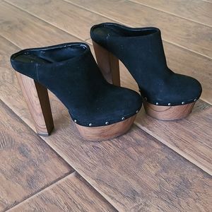 Jessica Simpson Black and Brown Heels